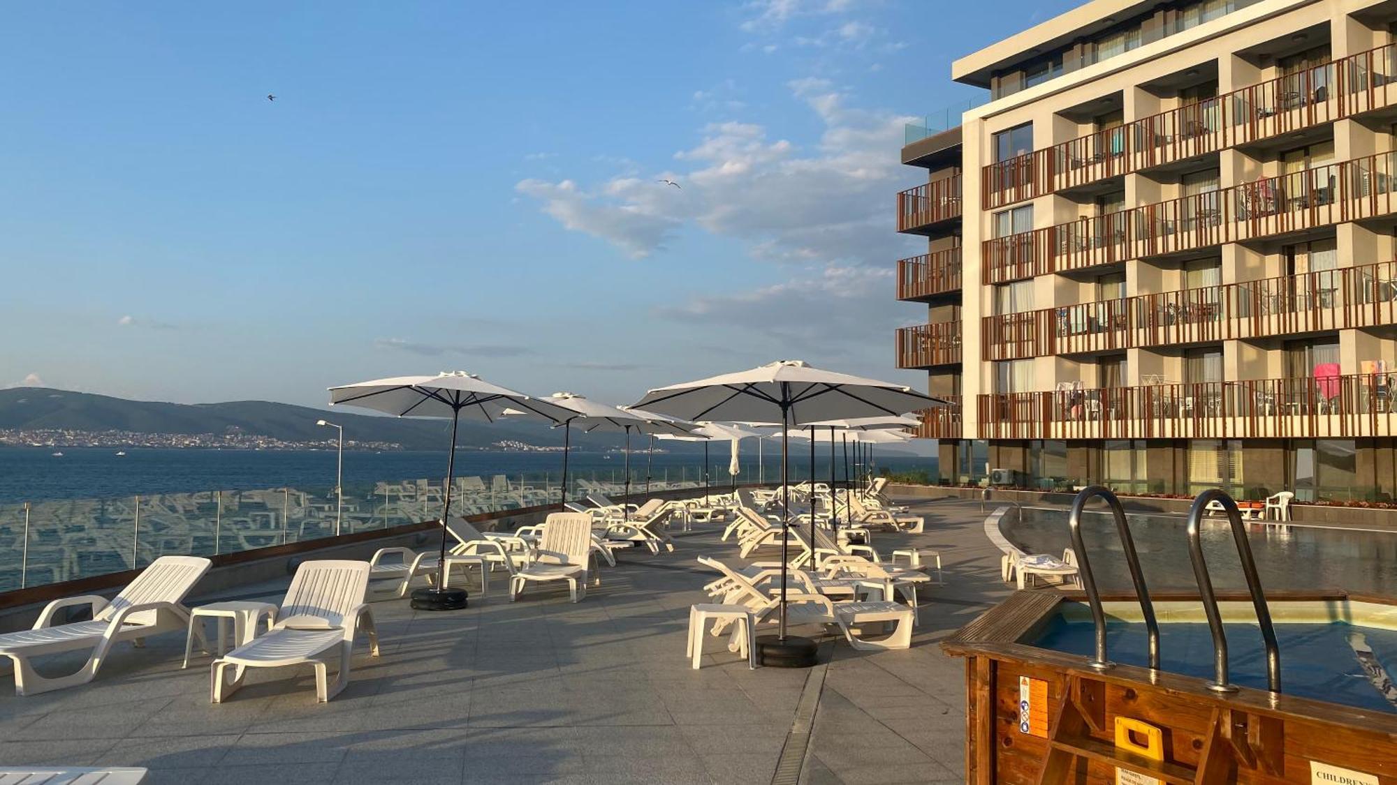 Paradiso 'В' 201 One Bedroom Apartment Nesebar Exteriör bild
